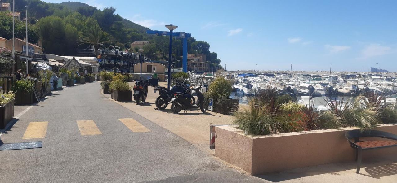 Petit Coin De Paradis Au Soleil Pres De La Mer Saint-Cyr-sur-Mer Kültér fotó